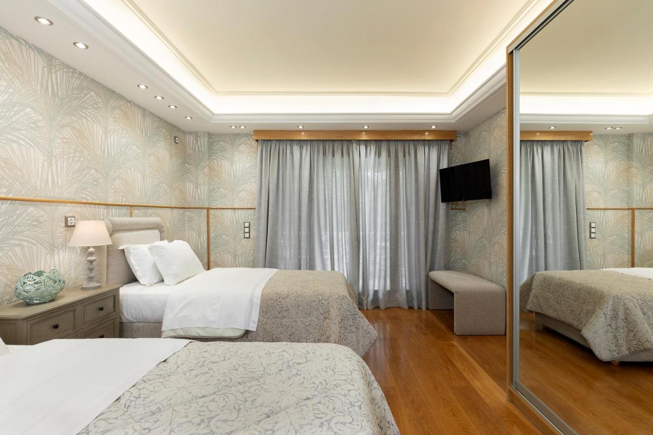 Vouliagmeni'S Elegance By Acropolis Suites Atenas Exterior foto